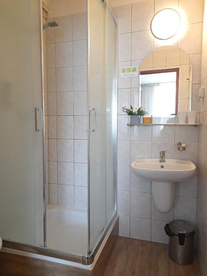 Rb Rooms&Apartments Быдгощ Экстерьер фото
