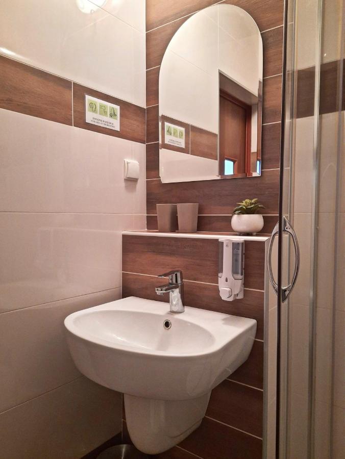 Rb Rooms&Apartments Быдгощ Экстерьер фото